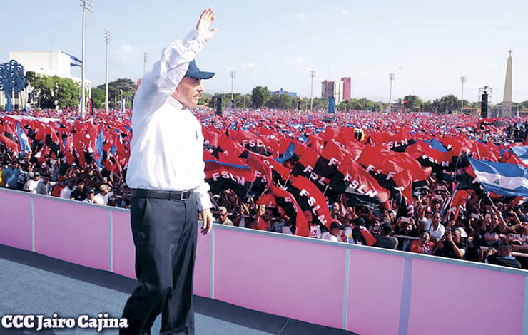 Ríos humanos respaldan a Daniel