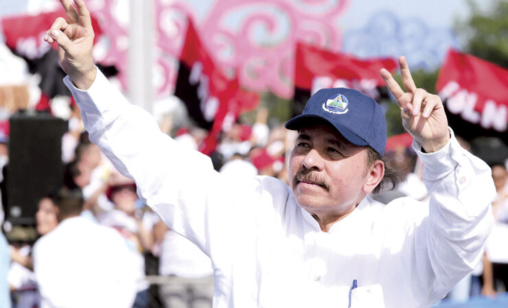 A luchar por la paz con firmeza y sin odio