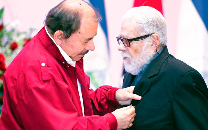 Portada_Uriel_Molina