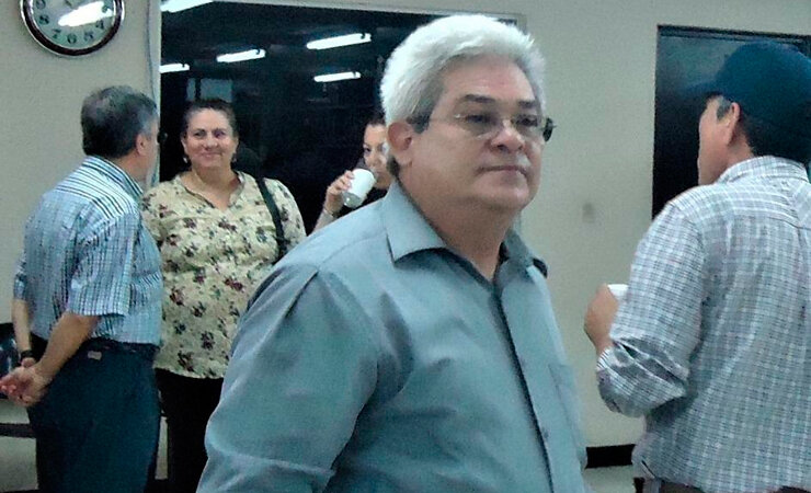 El Chiri: Conspirador y comunicador silencioso