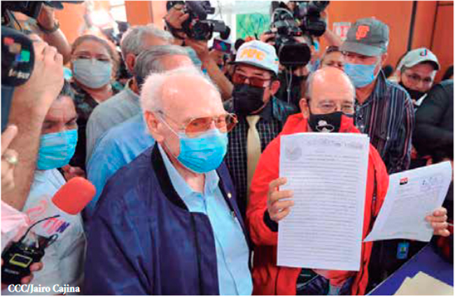 Alianza Unida Nicaragua Triunfase inscribe ante el CSE