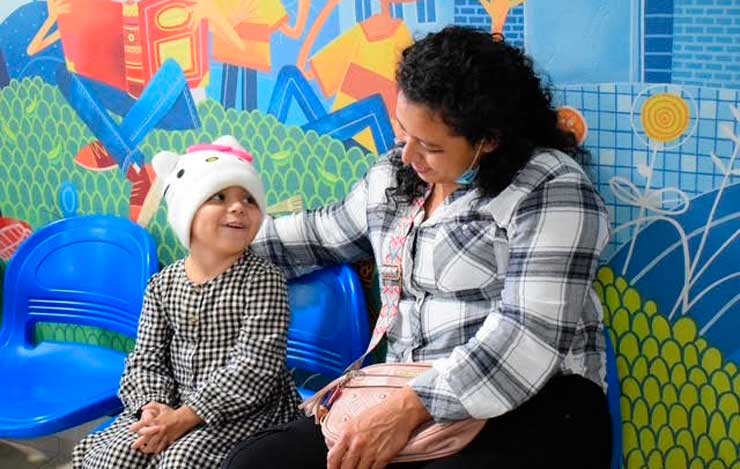 Atención gratuita y de calidad a niños con cáncer