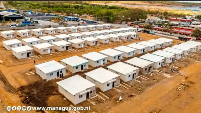 Presentan modelos de viviendas de Residencial Las Madres