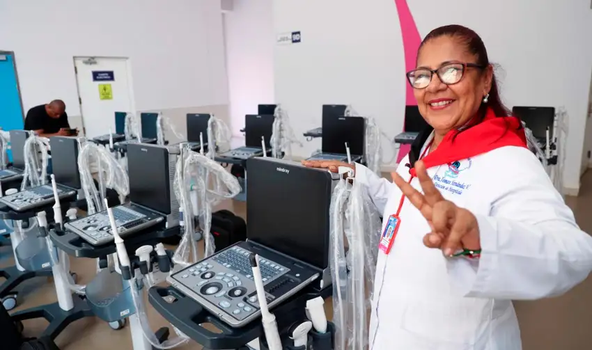 Abril, progreso en paz y unidad