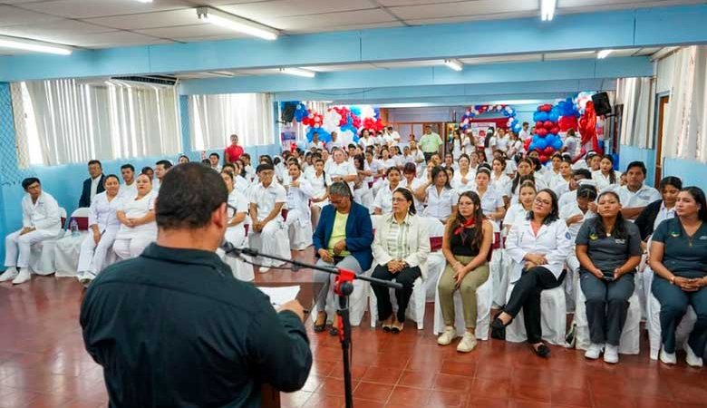 Realizan Feria Científica “Saberes que sanan”