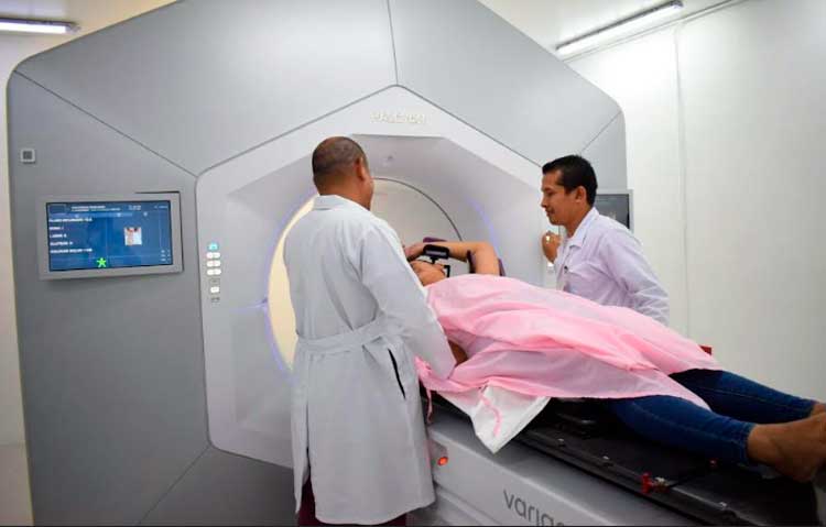 Mega feria de oncología en Carazo