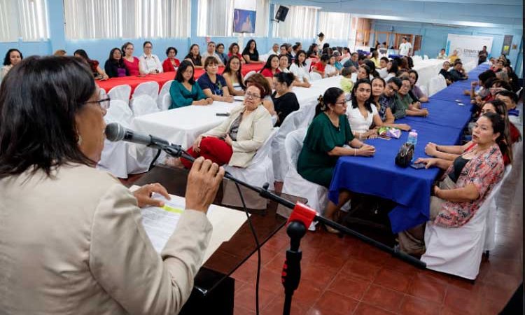 Más victorias educativas en honor a la madre nicaragüense