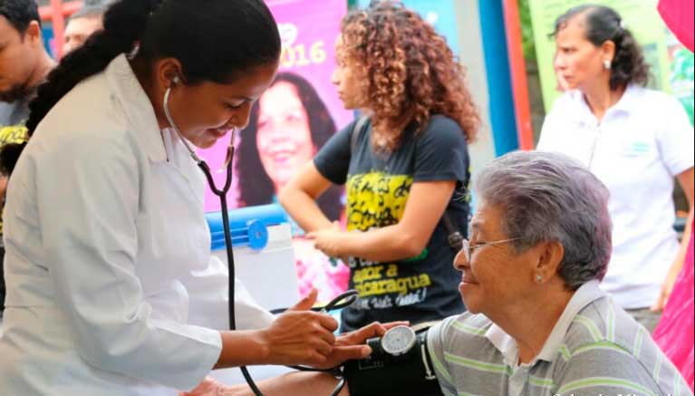 Salud gratuita y especializada para todos