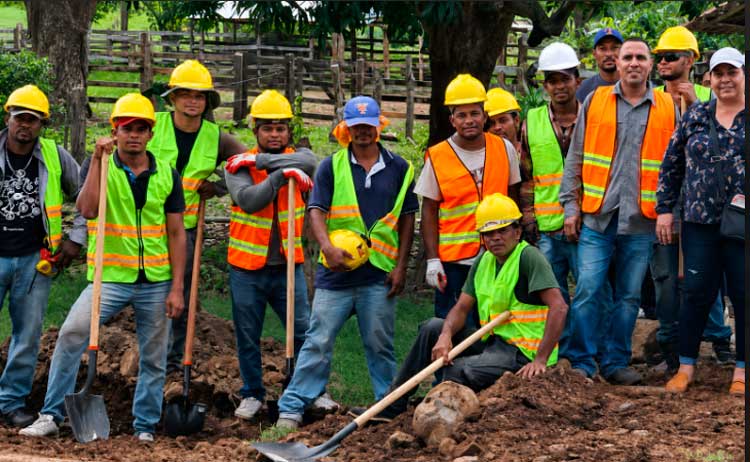 Avanzan proyectos de agua y saneamiento en Rivas y León