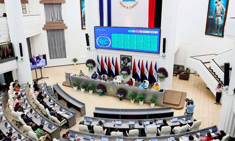 Asamblea Nacional aprueba préstamo para compra de camiones cisternas