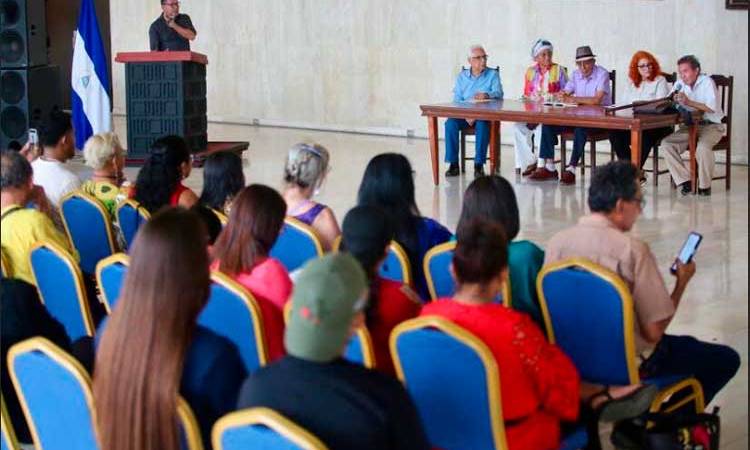 ICPJ realiza jornada literaria “De la poesía a la Revolución” 47/19
