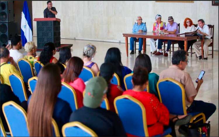 ICPJ realiza jornada literaria “De la poesía a la Revolución” 47/19