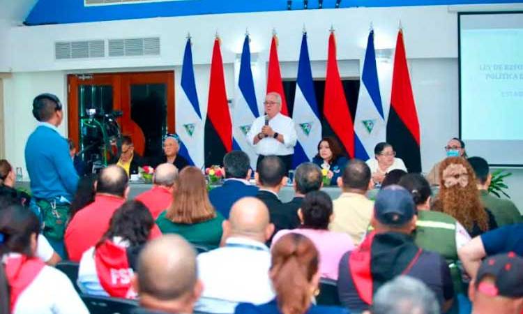 Fuerte respaldo de servidores públicos y sindicatos a reformas de la Carta Magna
