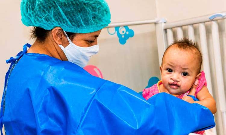 Cirugías especializadas a niños en el Hospital Fernando Vélez Paiz