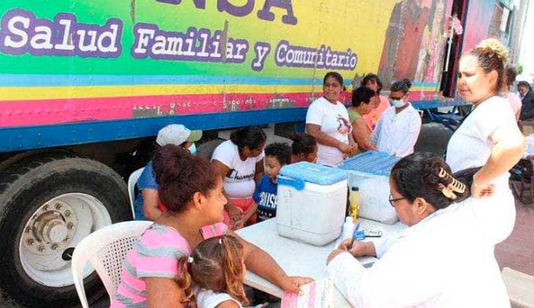 Más de 150 mil familias serán atendidas en ferias de salud y clínicas móviles