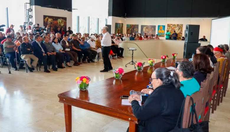 Artistas: reformas constitucionales perfeccionan la democracia