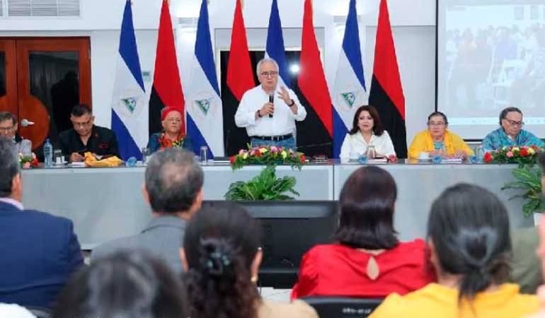 Reformas: un salto constitucional para salir de la pobreza