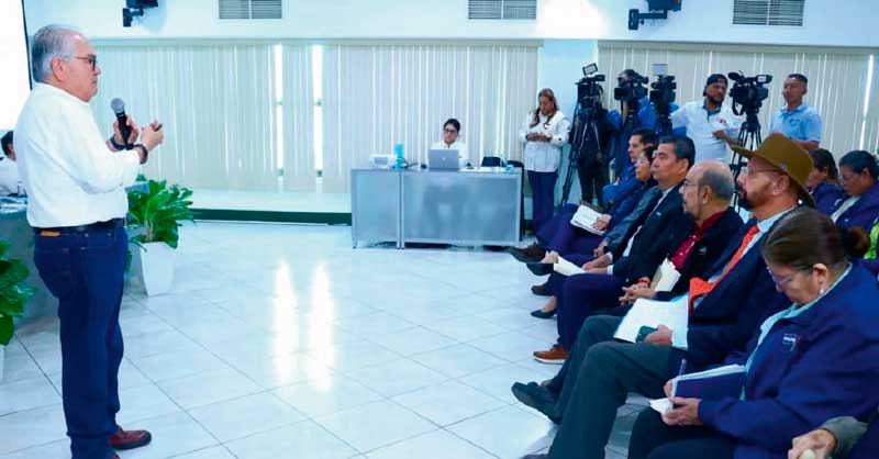 Reformas constitucionales fortalecen al Pueblo Presidente
